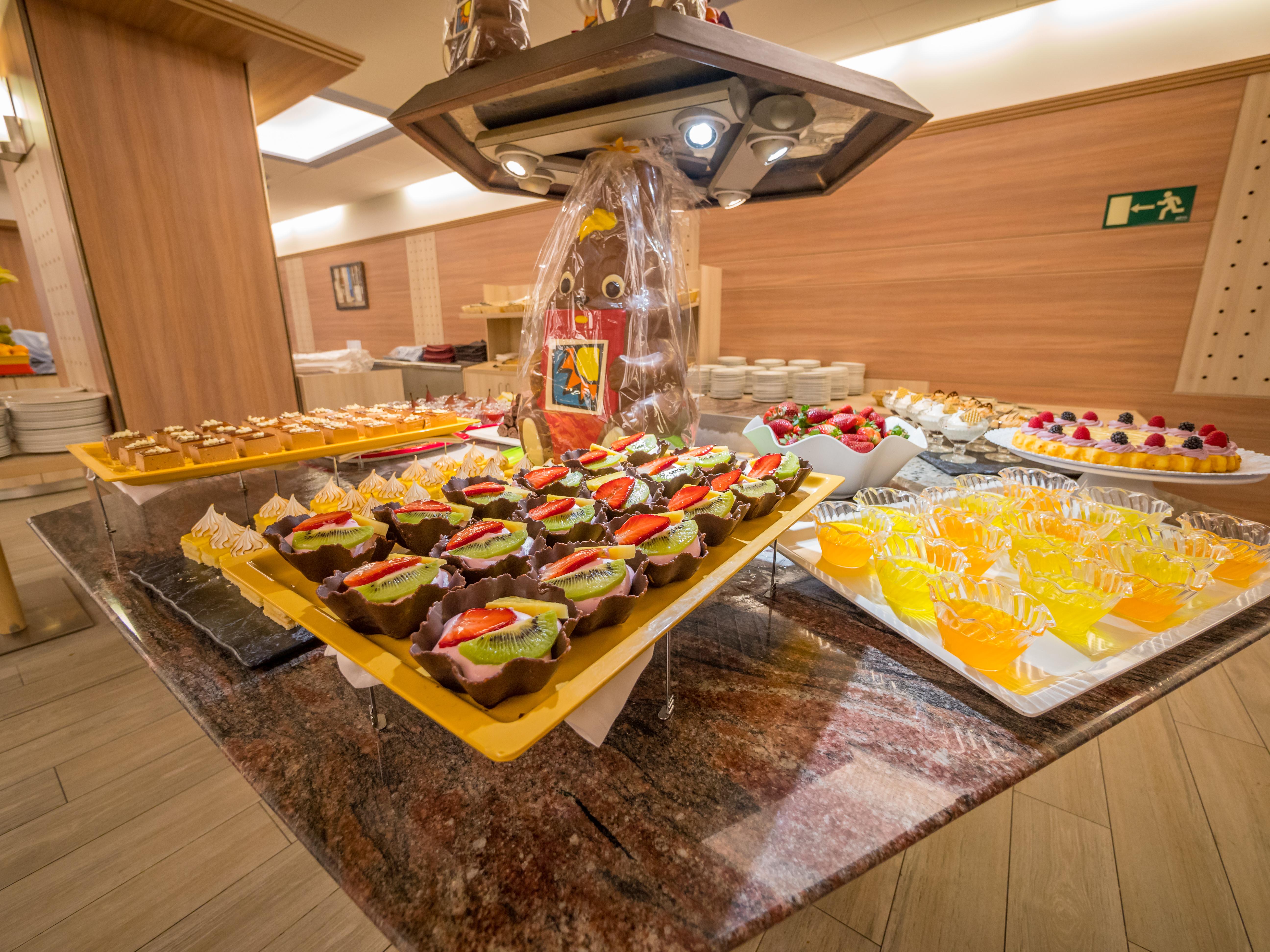 Golden Avenida Family Suites 4* Salou Bagian luar foto