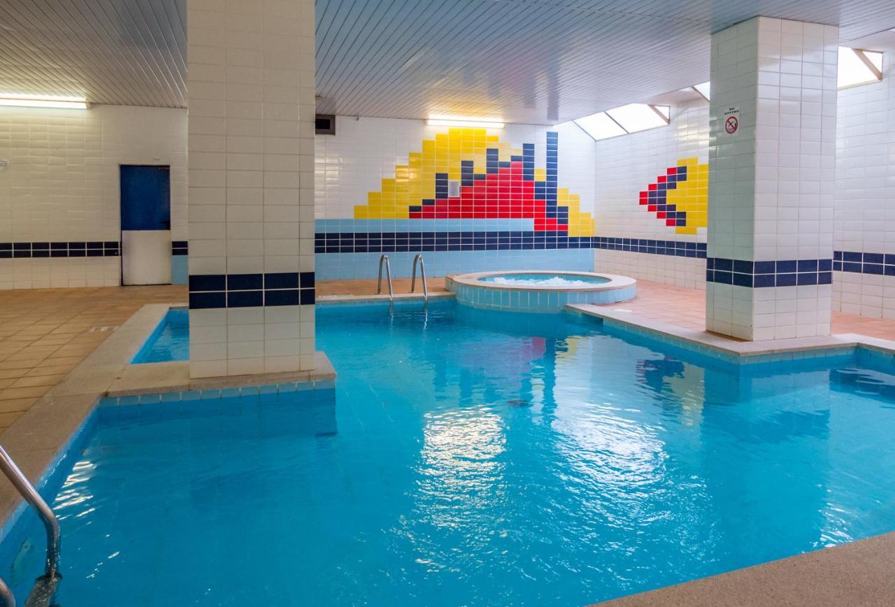 Golden Avenida Family Suites 4* Salou Bagian luar foto